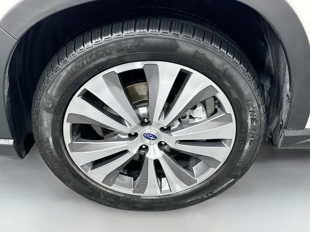Used 2020 Subaru Ascent Limited image 31