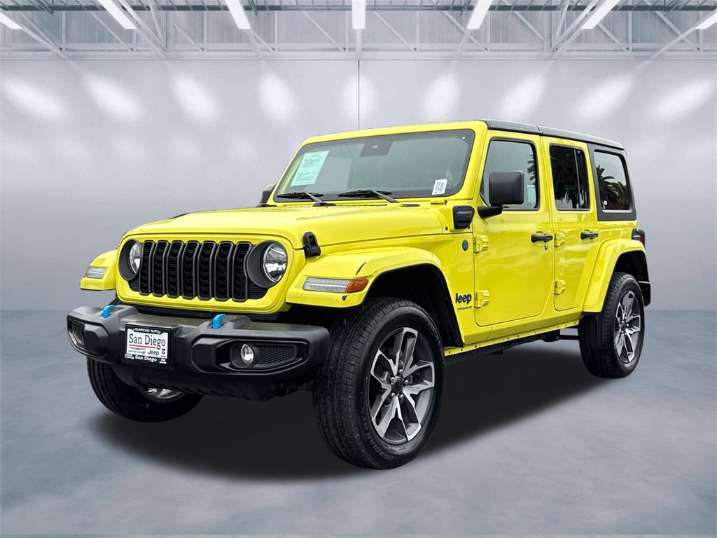 Used 2024 Jeep Wrangler Unlimited image 4