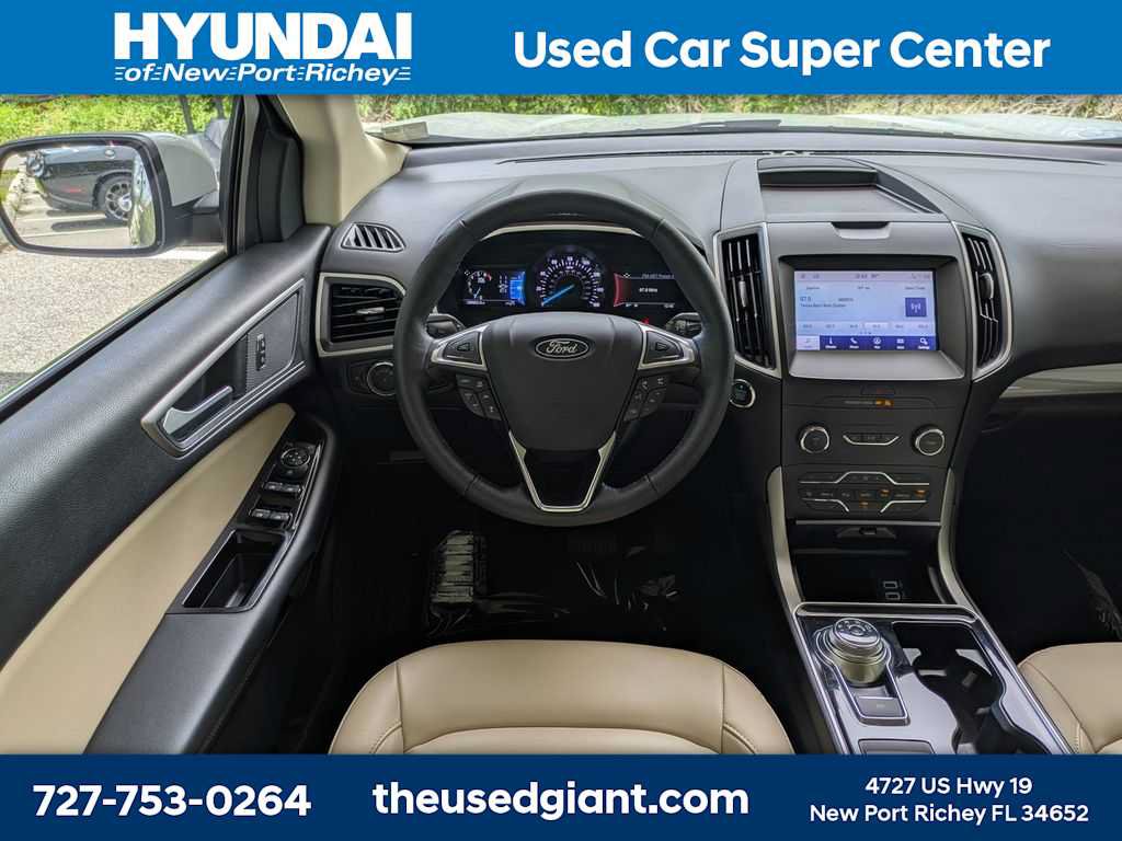 Used 2020 Ford Edge SEL FWD image 18