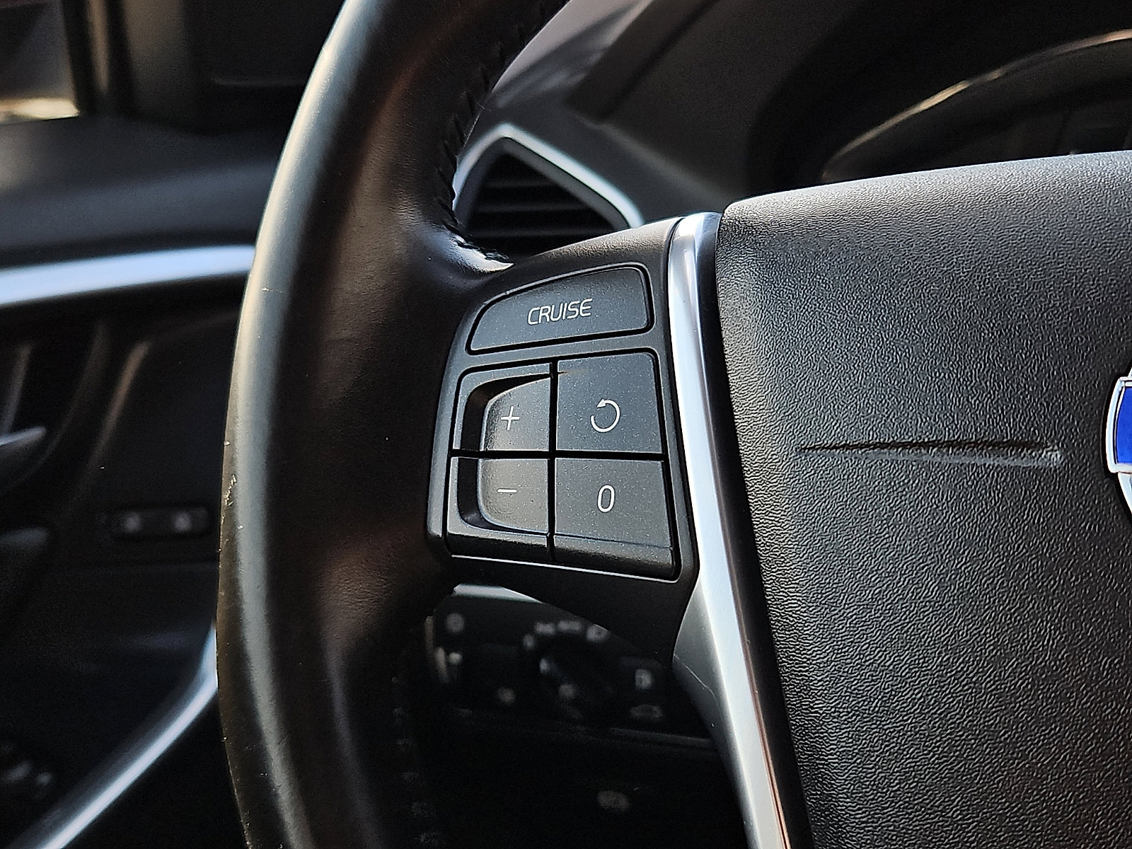 Used 2016 Volvo XC60 T5 Premier image 20