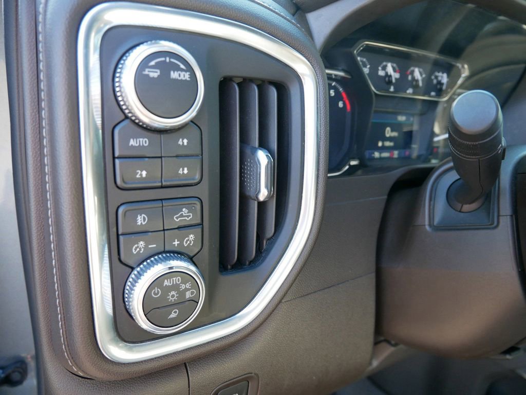 Used 2021 GMC Sierra 1500 SLT w/ SLT Premium Package image 11