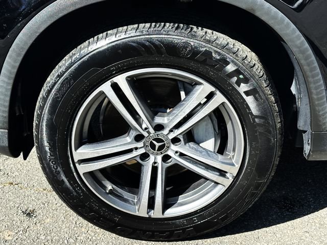 Used 2020 Mercedes-Benz GLC 300 4MATIC image 10