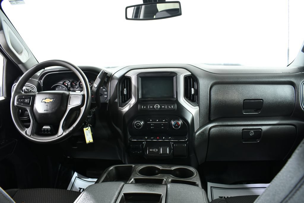Used 2022 Chevrolet Silverado 3500 W/T w/ WT Convenience Package AWD/4WD image 7