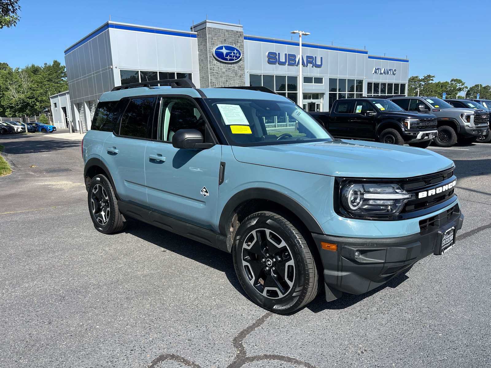 Used 2023 Ford Bronco Sport Outer Banks w/ Tech Package AWD/4WD image 1