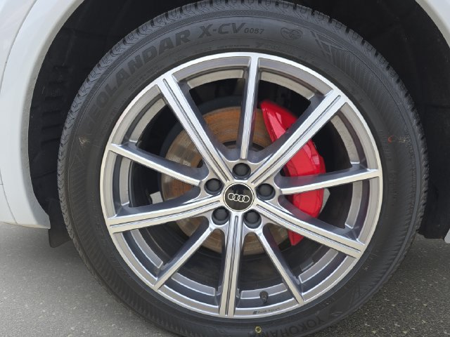 Used 2024 Audi Q5 e Premium Plus AWD/4WD image 36