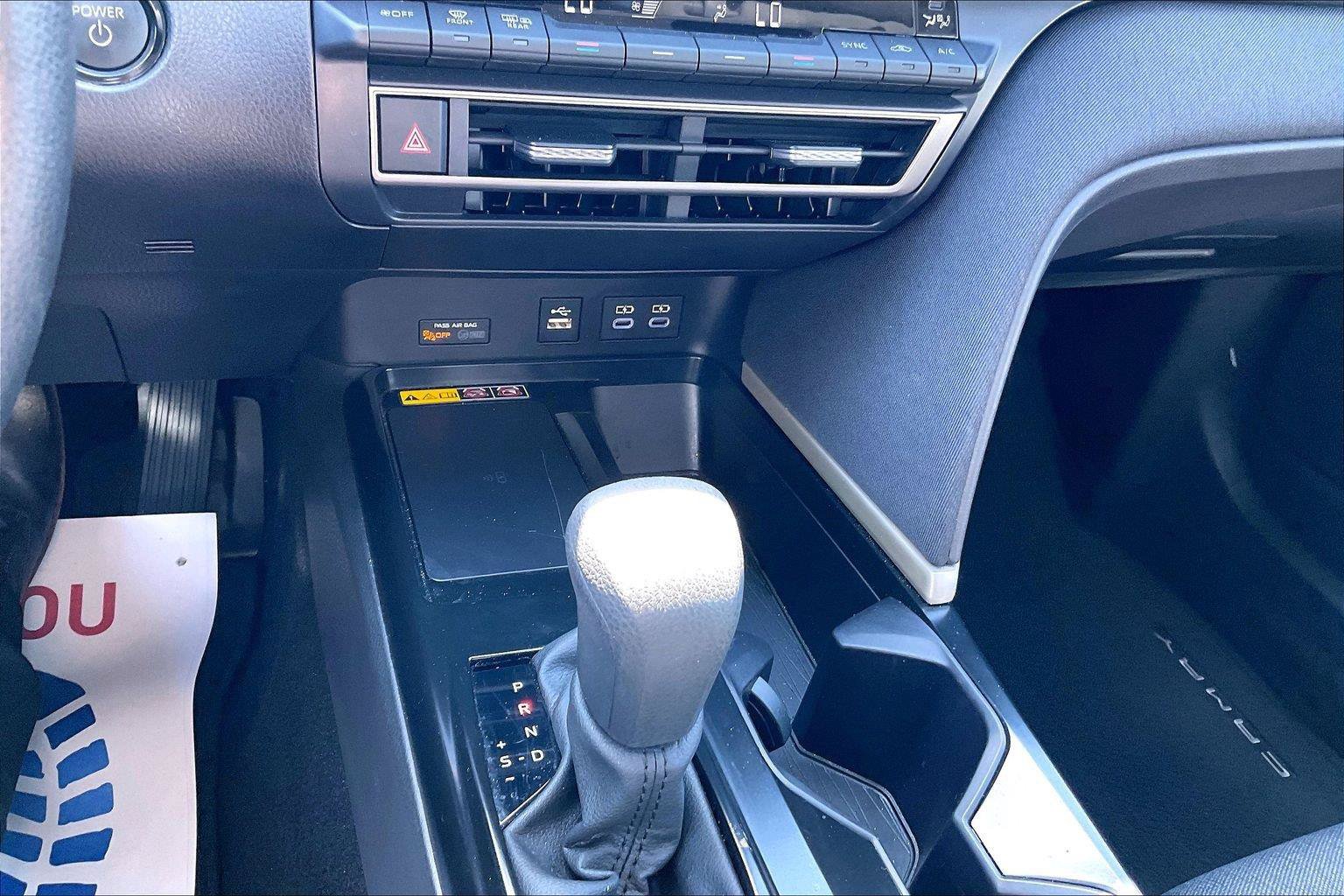 Used 2026 Toyota Camry LE FWD image 31