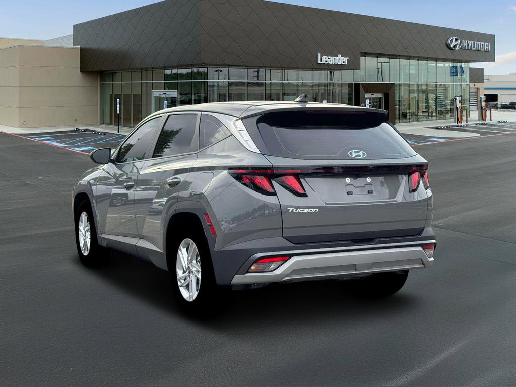 New 2026 Hyundai Tucson SE image 5