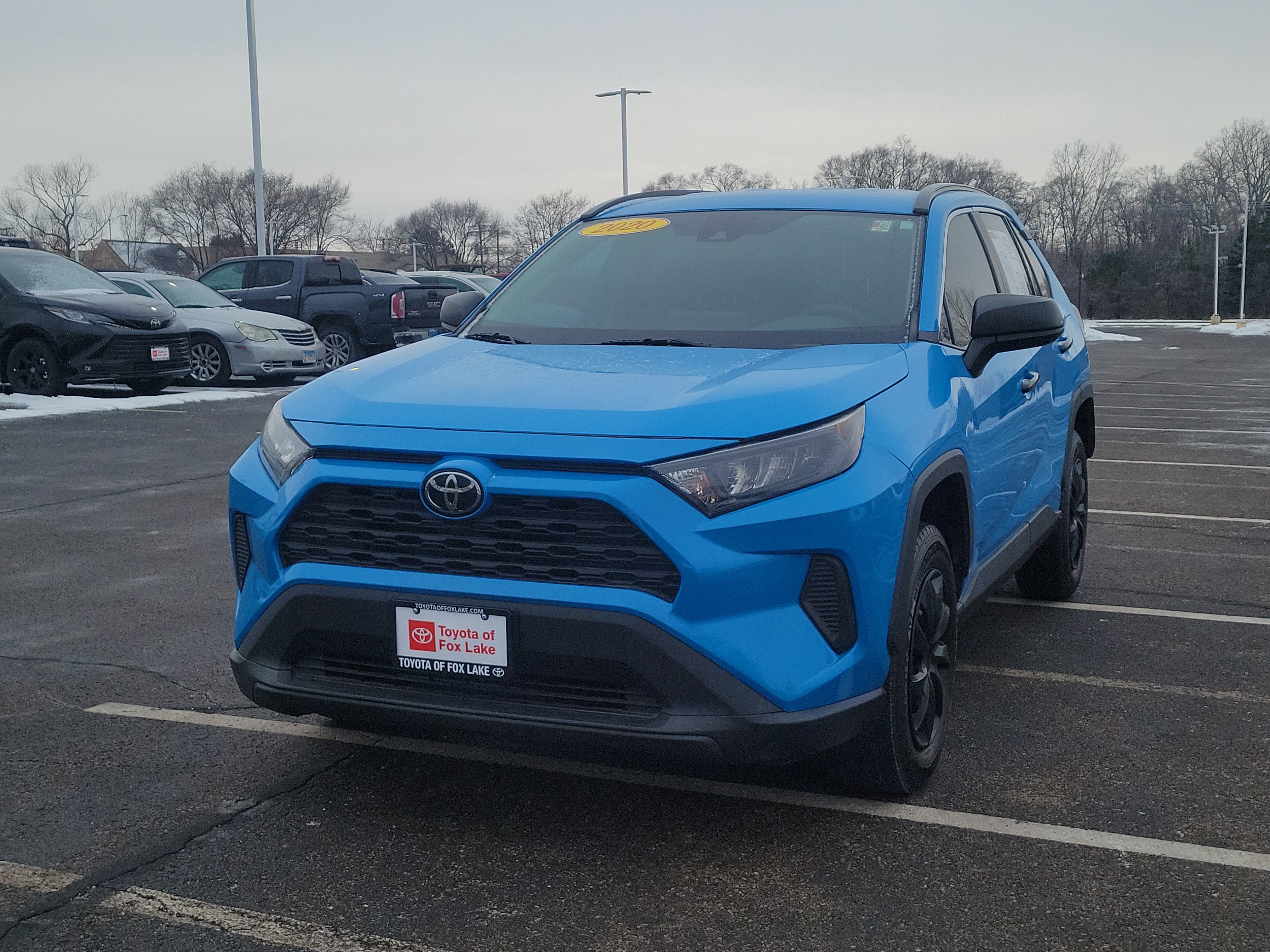 Used 2020 Toyota RAV4 LE video 2
