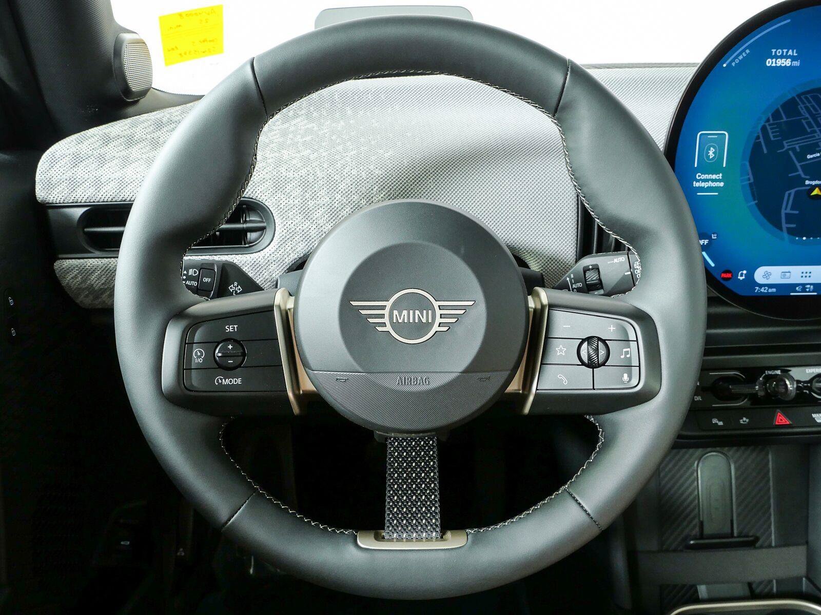 Used 2025 MINI Cooper S FWD image 9