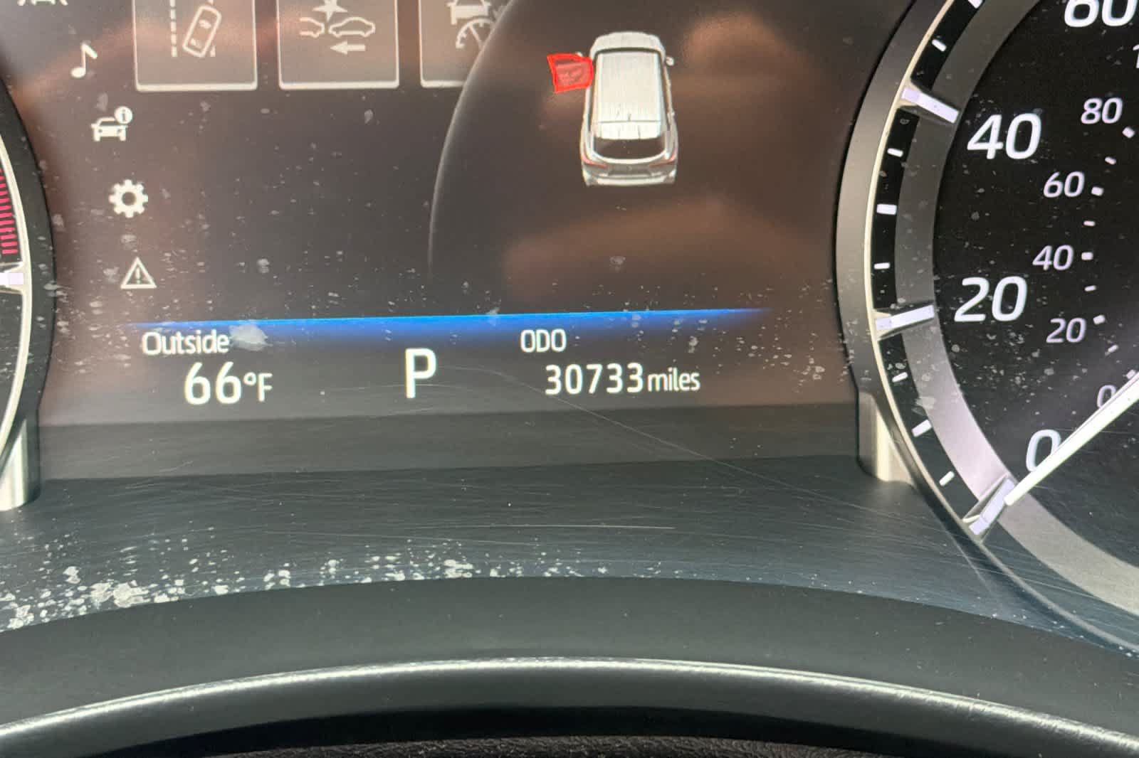 Used 2024 Toyota Highlander XLE AWD/4WD image 29