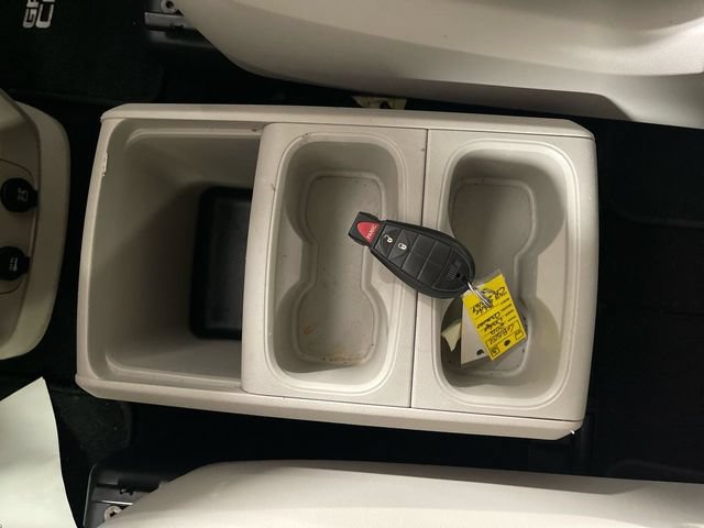 Used 2012 Dodge Grand Caravan SE FWD image 20