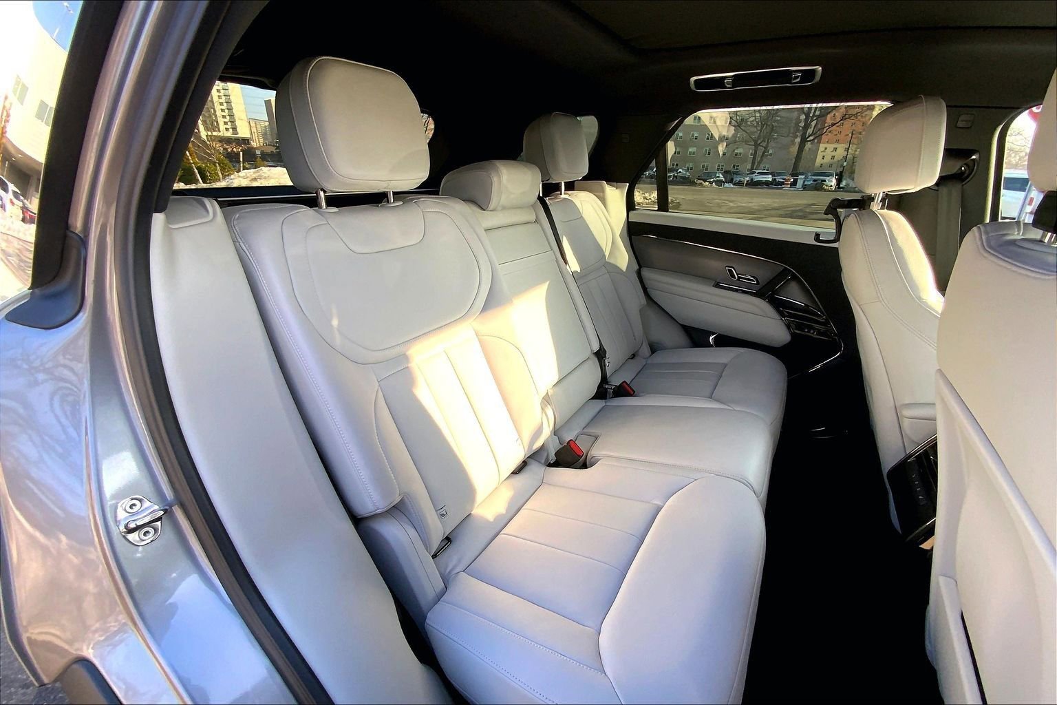 Used 2025 Land Rover Range Rover Sport S image 19