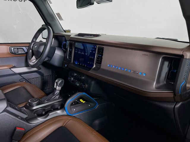 Used 2023 Ford Bronco Outer Banks AWD/4WD image 38
