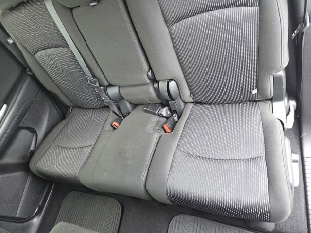 Used 2016 Dodge Journey SE w/ Flexible Seating Group image 25