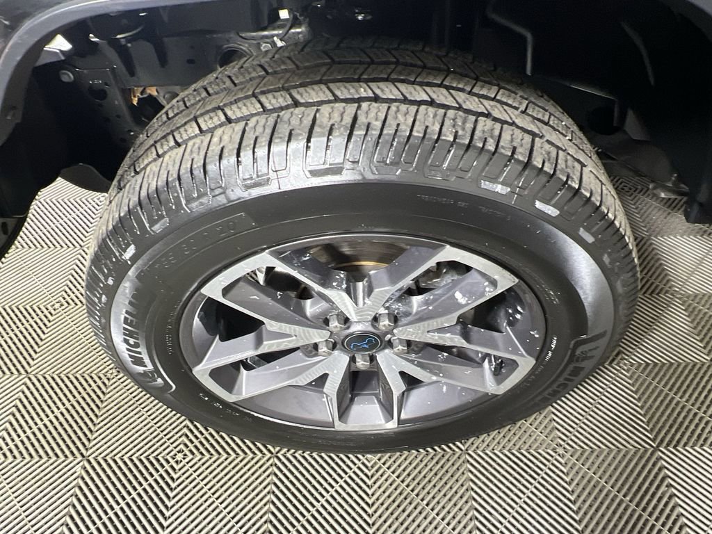 Used 2024 Jeep Wrangler Unlimited w/ Convenience Group image 32