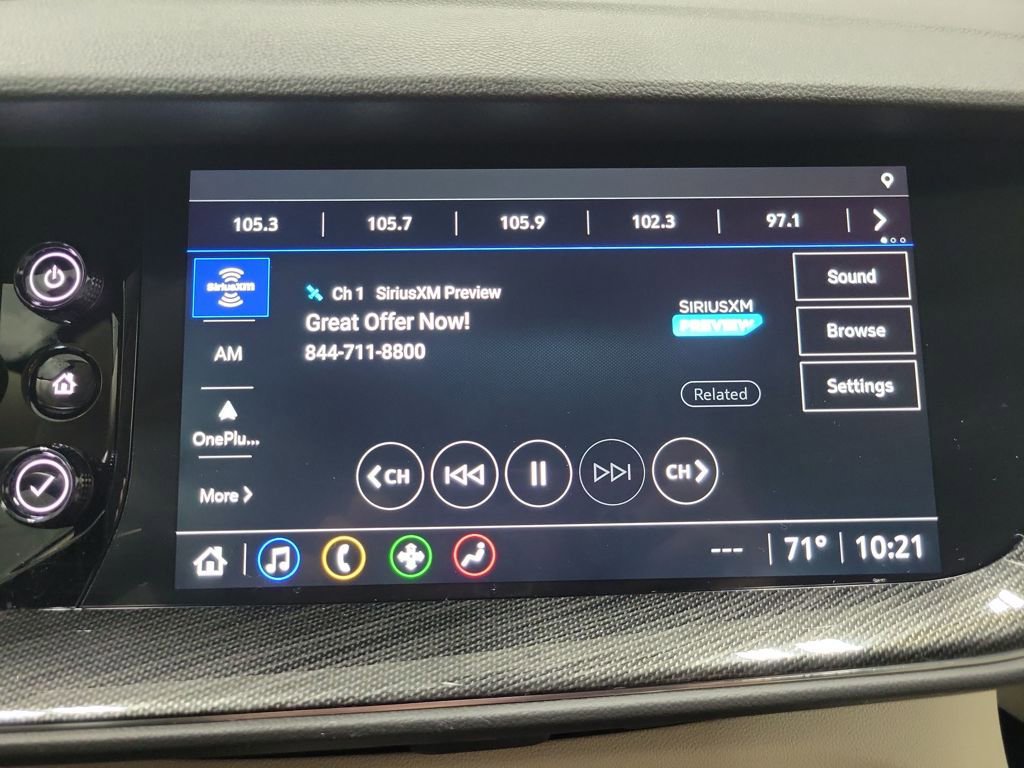 Used 2022 Buick Envision Essence w/ Safety Package FWD image 4