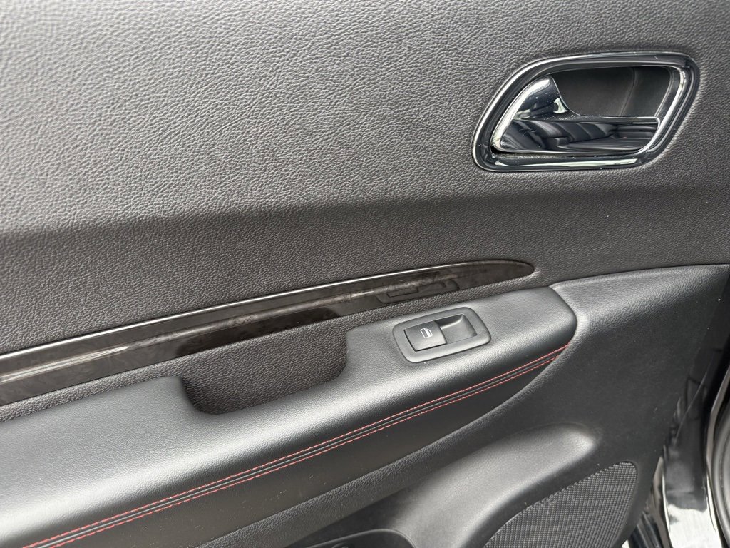 Used 2013 Dodge Durango R/T w/ Technology Group image 32