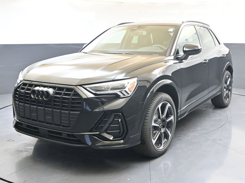 New 2025 Audi Q3 2.0T Premium Plus image 1