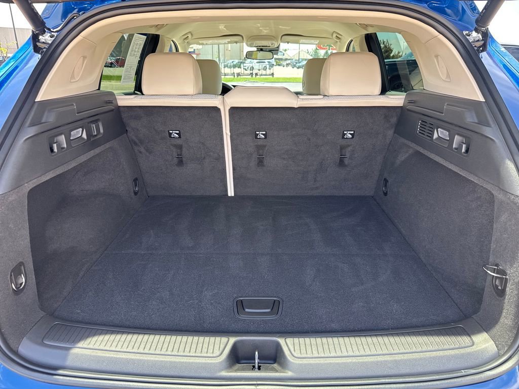 Certified 2023 Buick Envision Preferred AWD/4WD image 33
