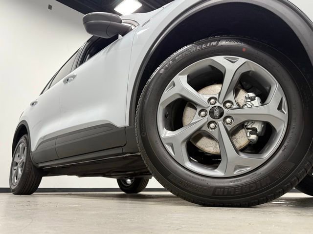 New 2026 Ford Escape ST-Line image 2