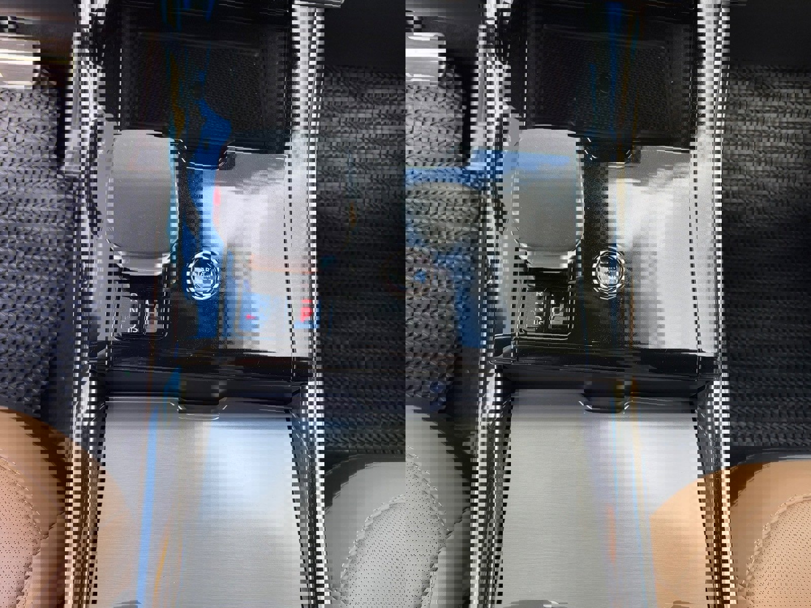 Used 2024 Land Rover Range Rover Sport Dynamic SE image 28