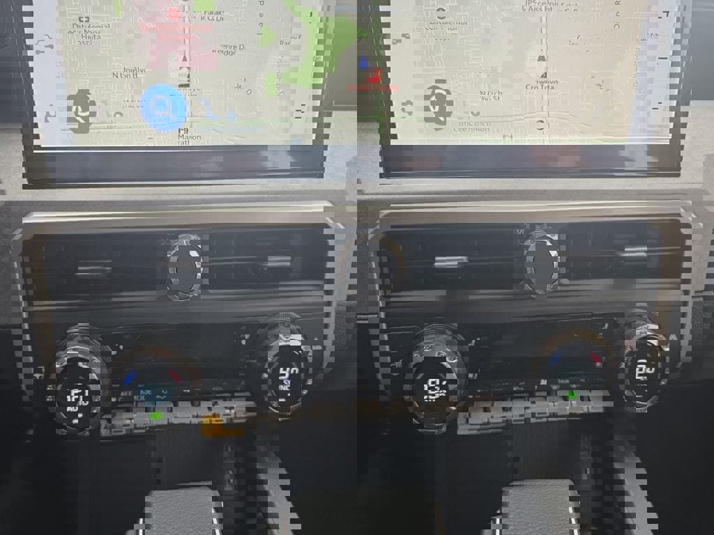 Used 2025 Toyota Tacoma Trailhunter image 23