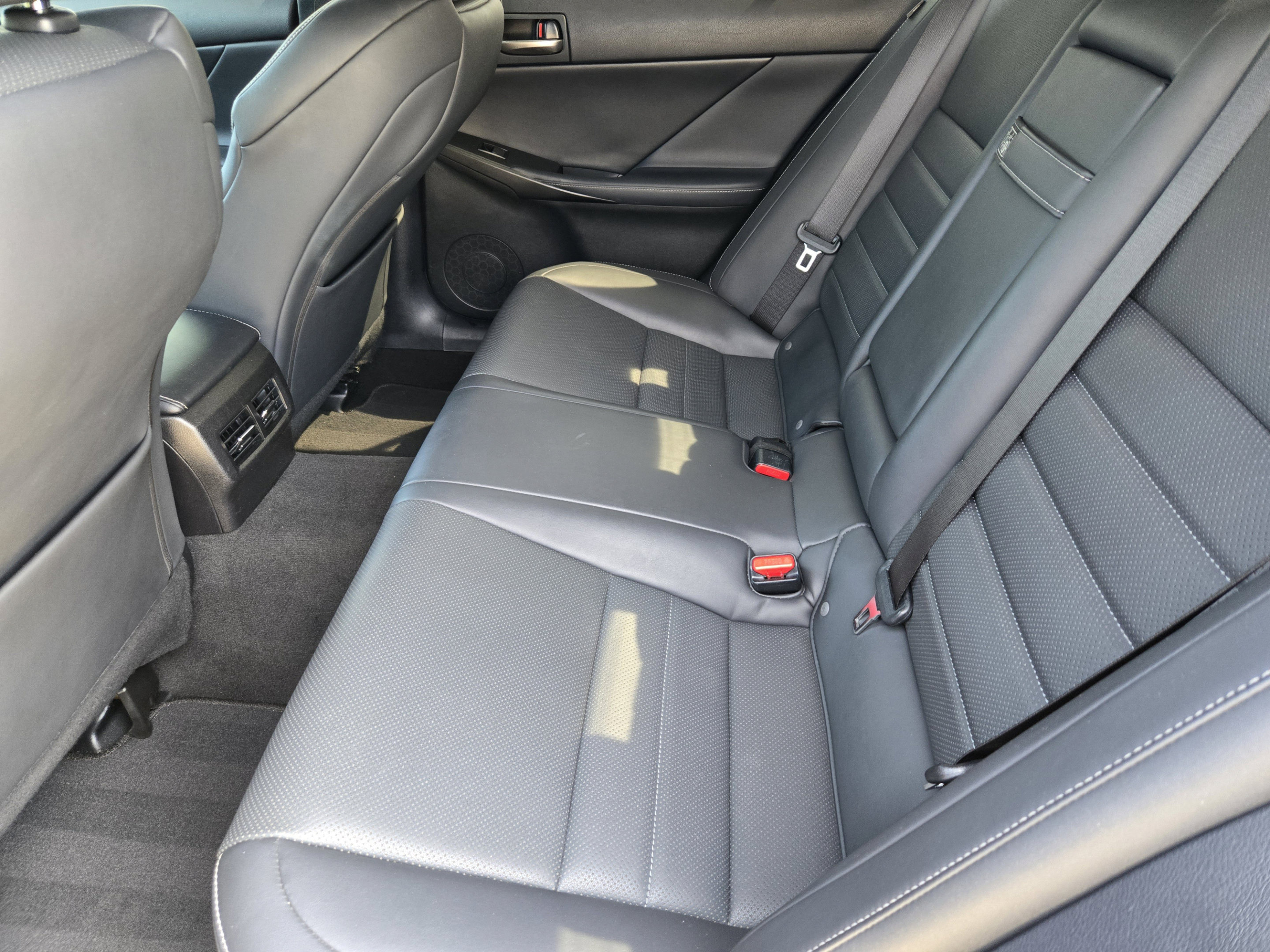 Certified 2022 Lexus IS 350 F Sport w/ Navigation Package RWD image 31