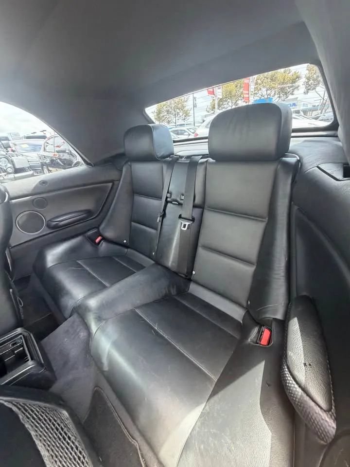 Used 2005 BMW 330Ci Convertible RWD image 9