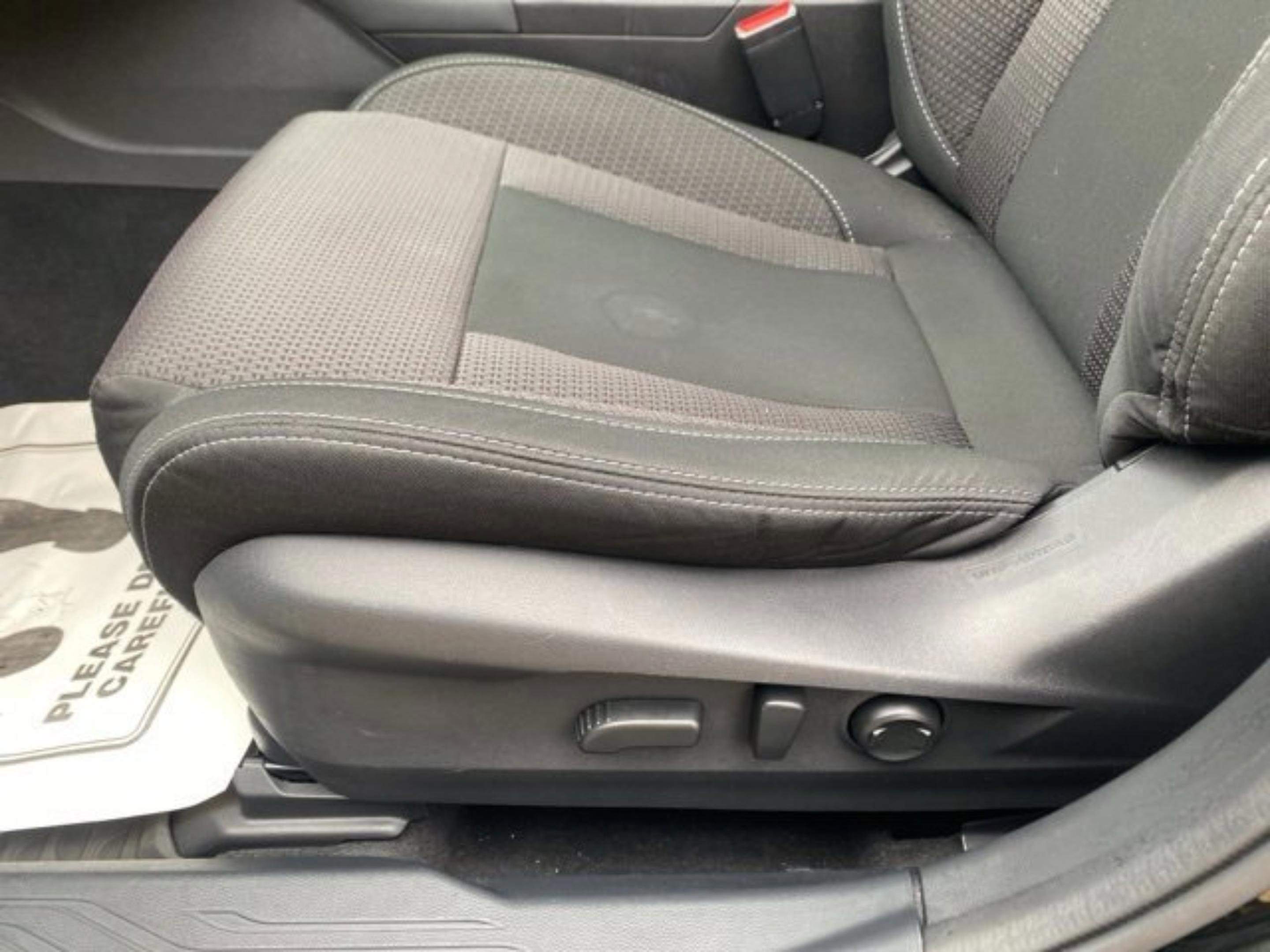 Used 2024 Subaru Outback Premium w/ Popular Package #1A image 16