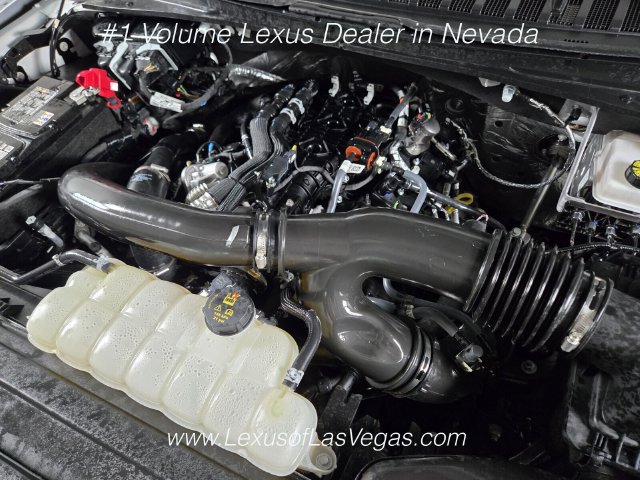 Used 2026 Lincoln Navigator Reserve w/ Jet Appearance Package AWD/4WD image 27