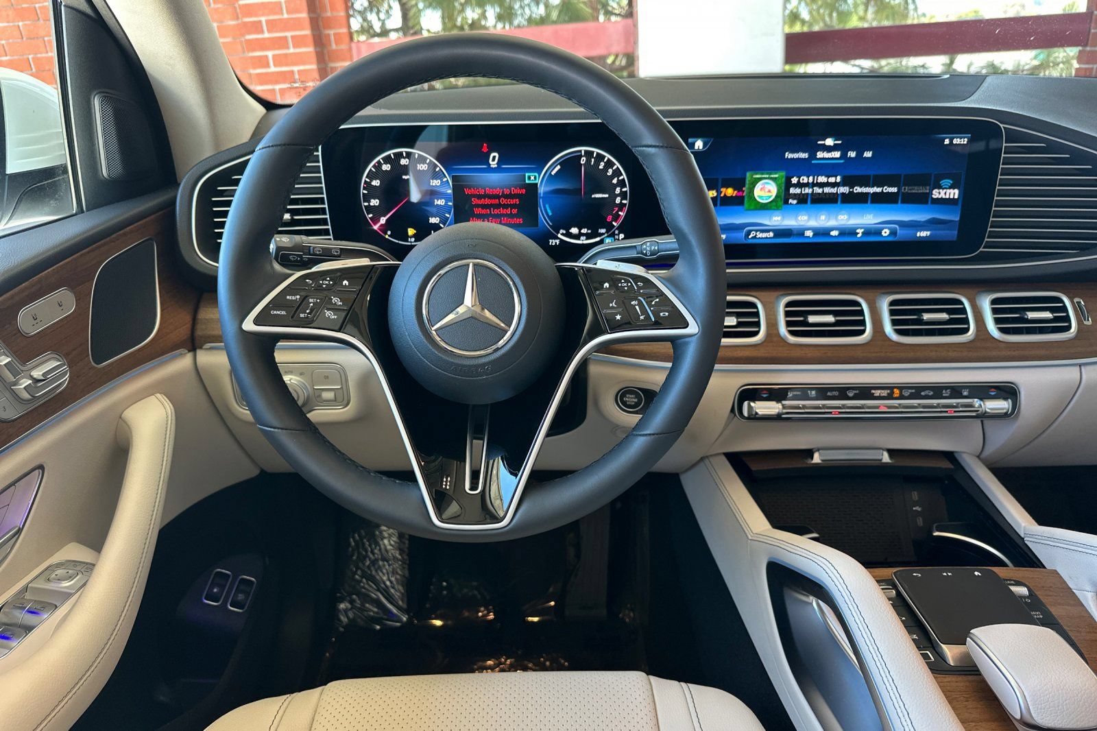 Certified 2025 Mercedes-Benz GLE 450e 4MATIC w/ Winter Package image 18