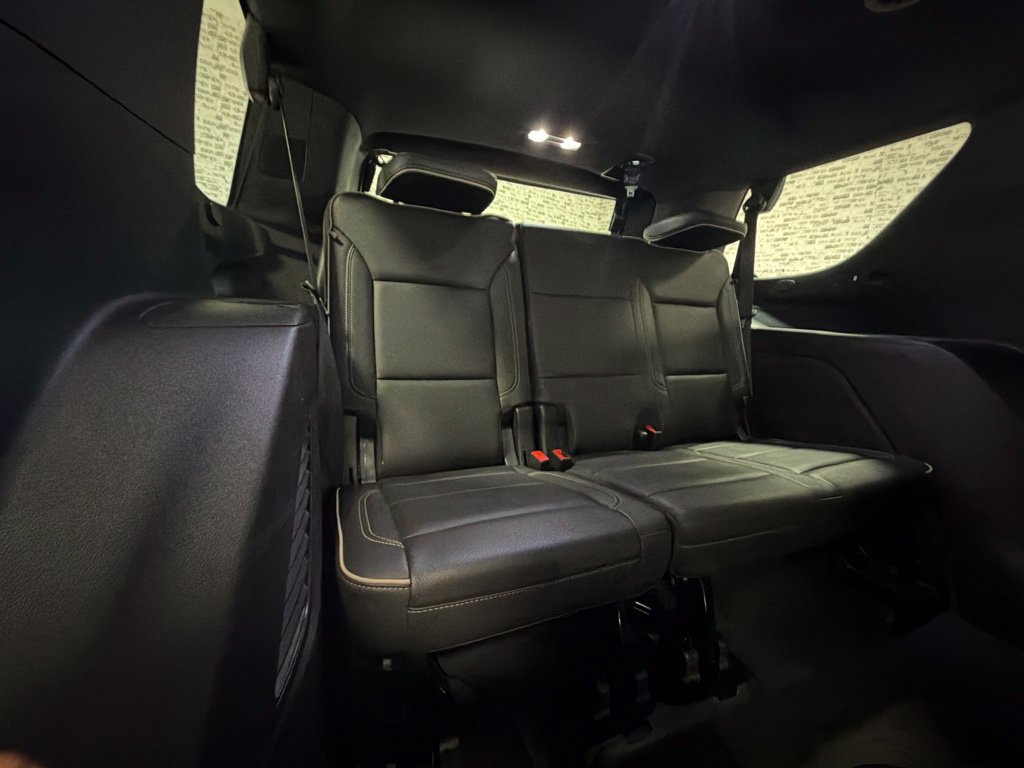 Used 2022 GMC Yukon SLT w/ SLT Luxury Package AWD/4WD image 14