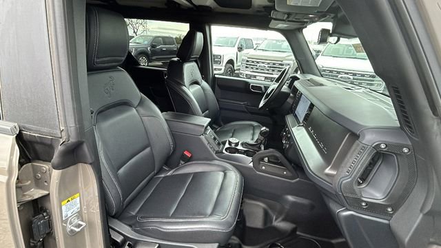 Used 2025 Ford Bronco Badlands AWD/4WD image 11