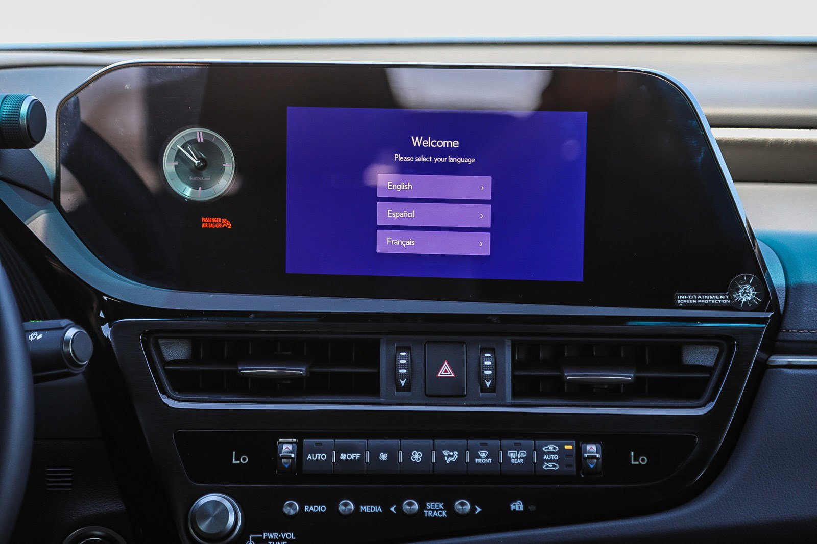 Used 2025 Lexus ES 300h w/ Premium Package image 14