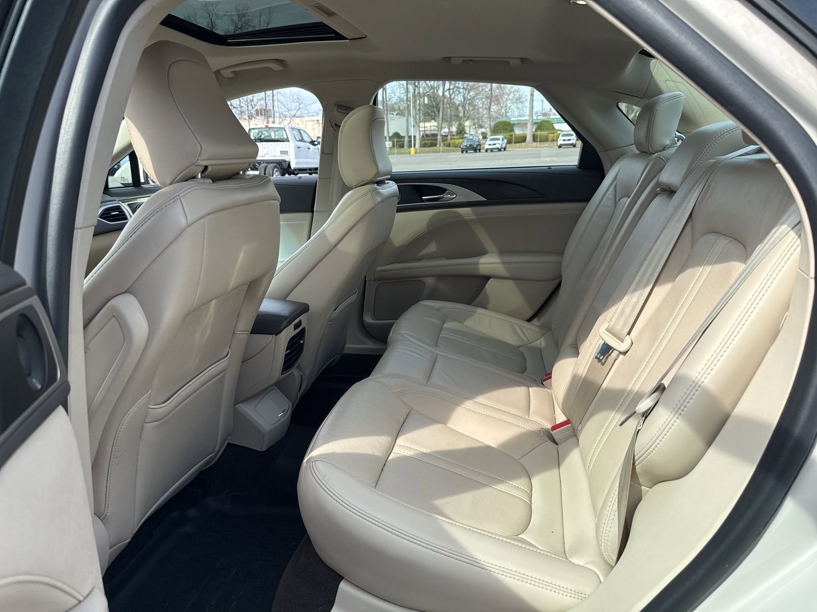 Used 2020 Lincoln MKZ Reserve w/ Elements Package image 3