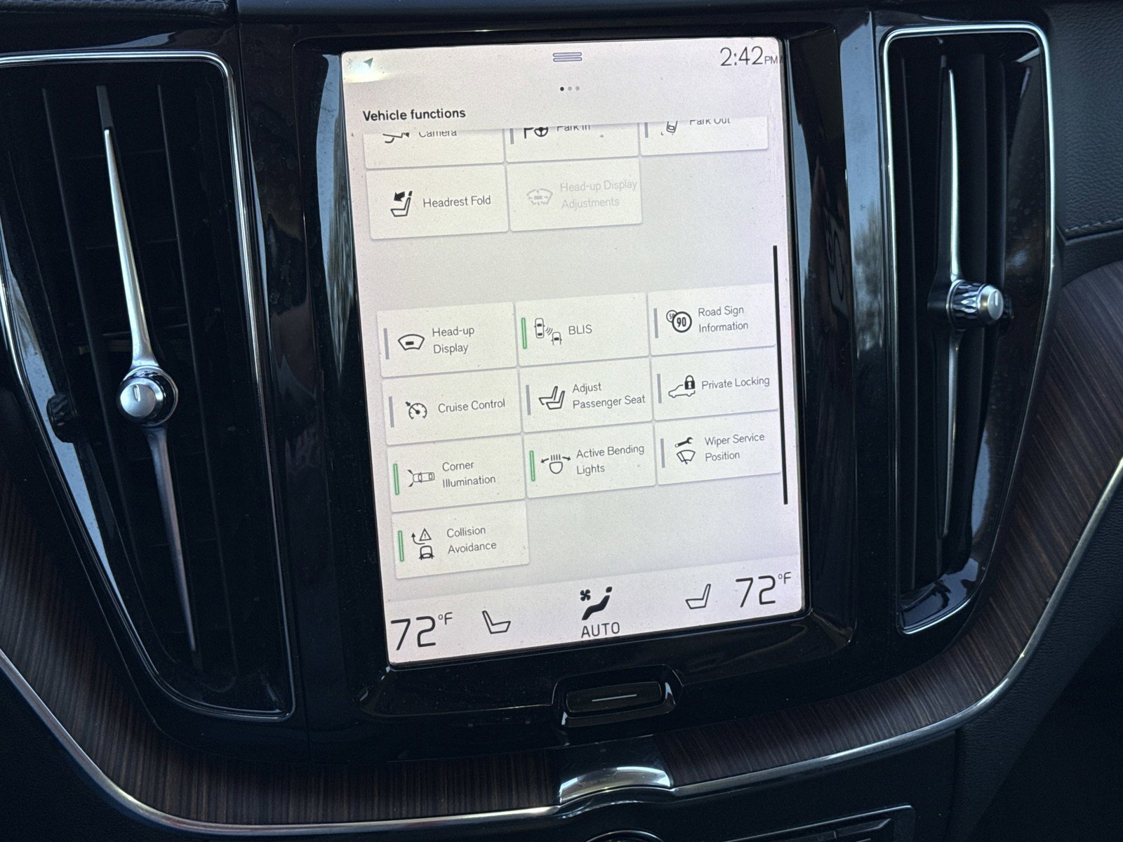 Used 2020 Volvo XC60 T5 Inscription w/ Protection Package Premier image 28