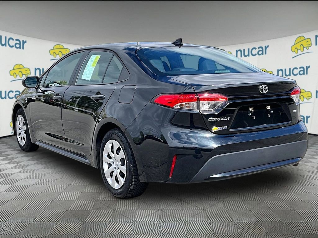 Used 2020 Toyota Corolla LE FWD image 4