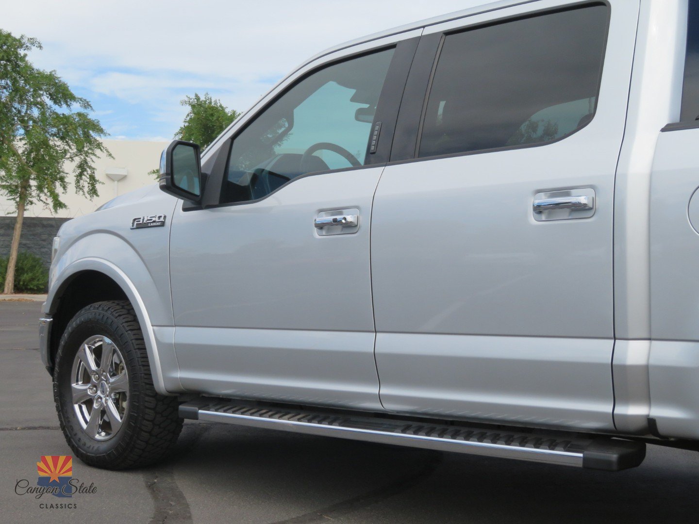 Used 2019 Ford F150 Lariat w/ Equipment Group 502A Luxury AWD/4WD image 22