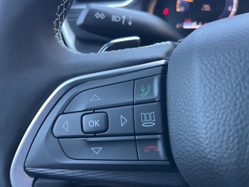 New 2025 Jeep Grand Cherokee L Laredo w/ Trailer Tow Package image 13