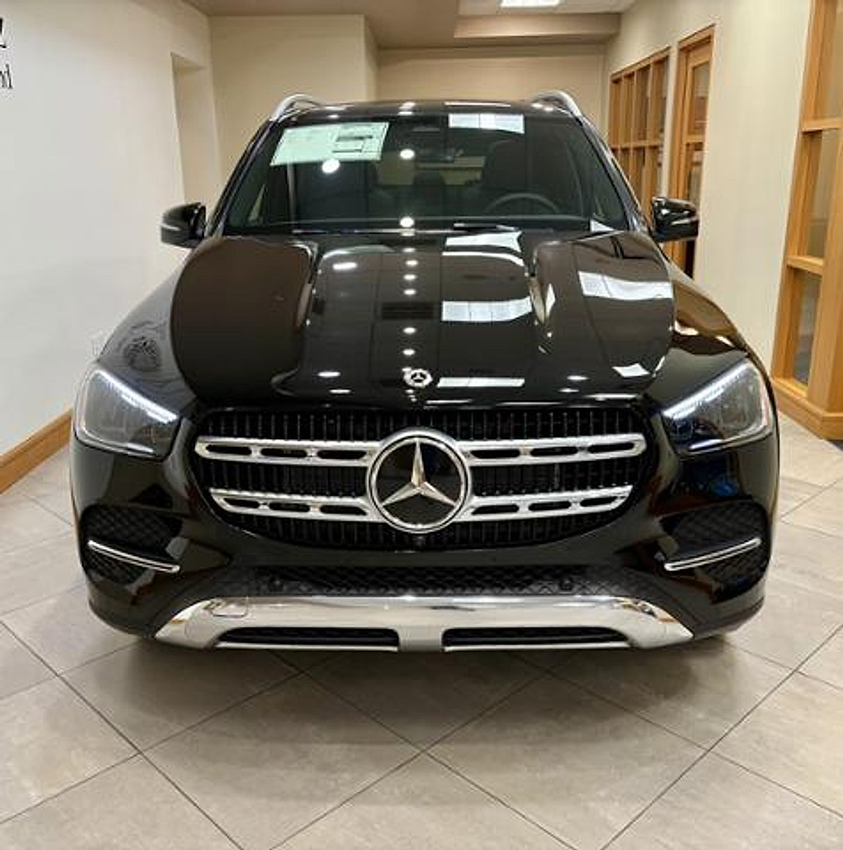New 2026 Mercedes-Benz GLE 350 4MATIC image 2