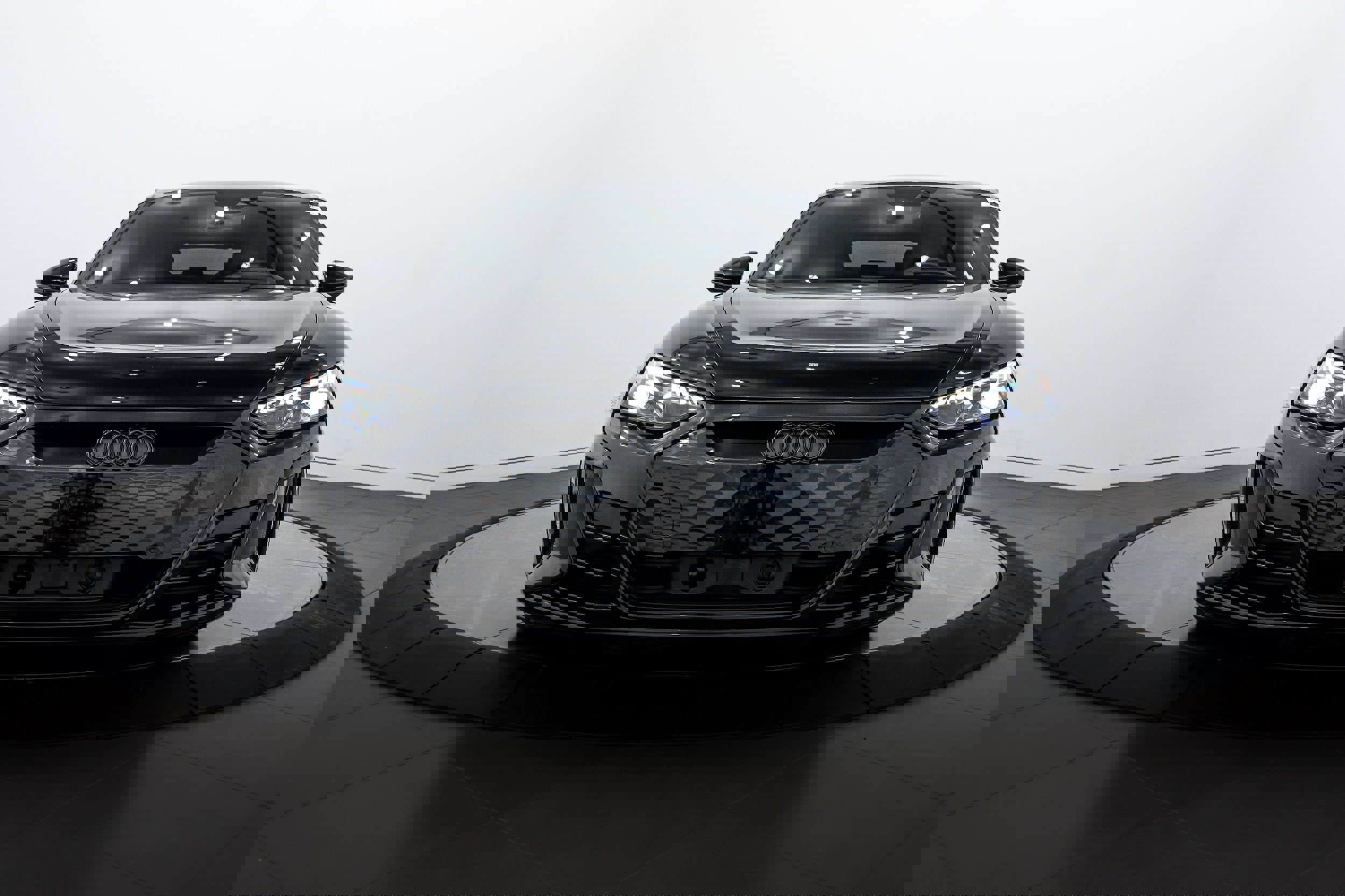 Used 2024 Audi RS e-tron GT w/ Ceramic Brake Package image 20