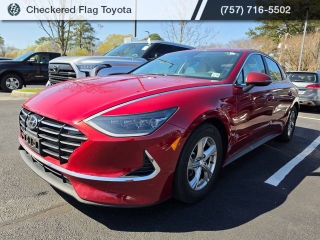 Used 2023 Hyundai Sonata SE w/ Cargo Package