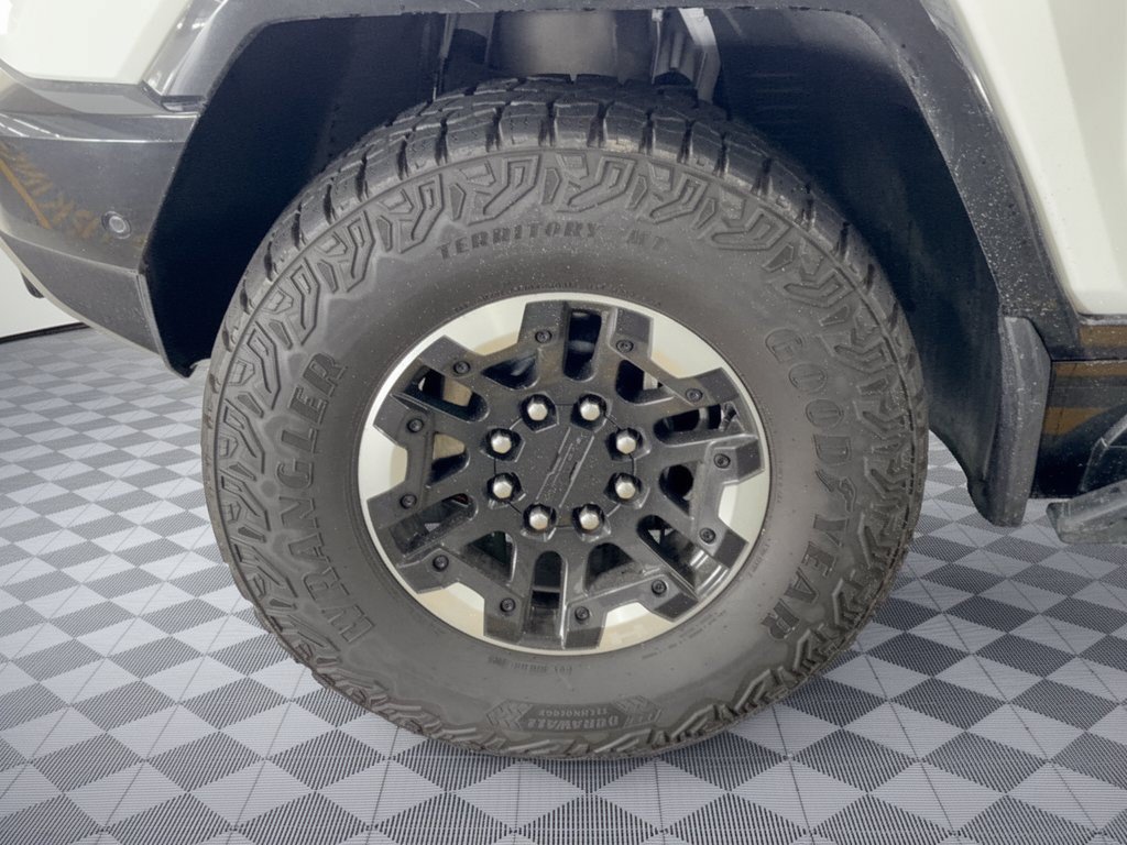 Used 2023 GMC Hummer EV Edition 1 AWD/4WD image 13