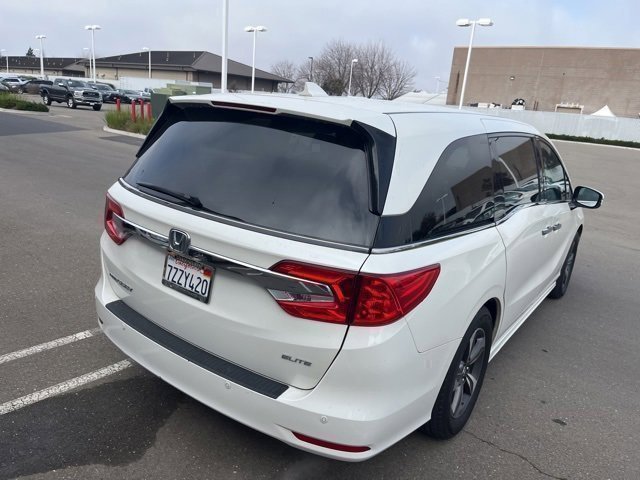 Used 2018 Honda Odyssey Elite image 5