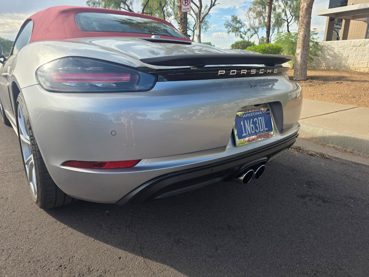 Used 2019 Porsche 718 Boxster RWD image 21