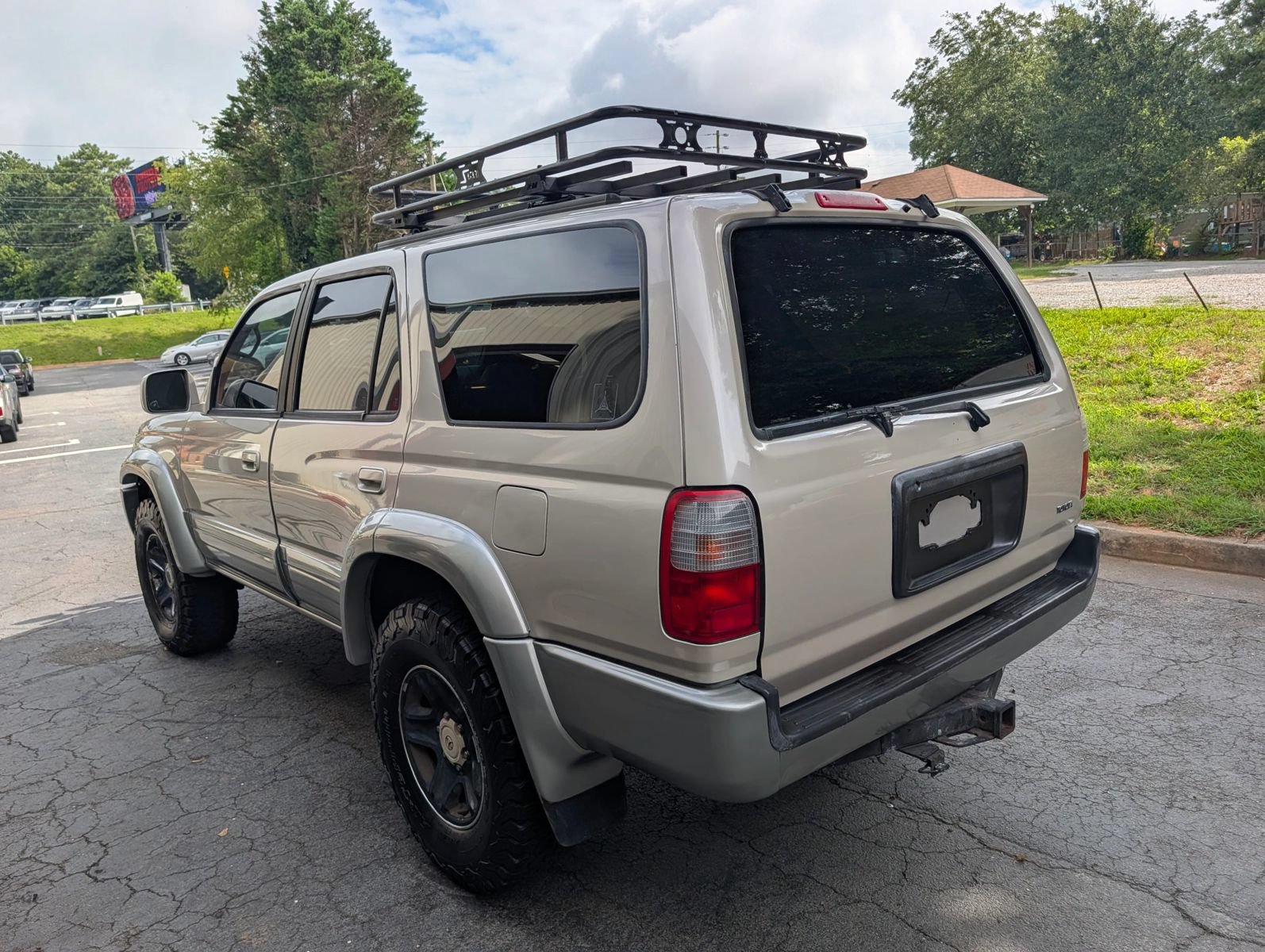Used 1999 Toyota 4Runner Limited w/ Upgrade Value Pkg 5 AWD/4WD image 2