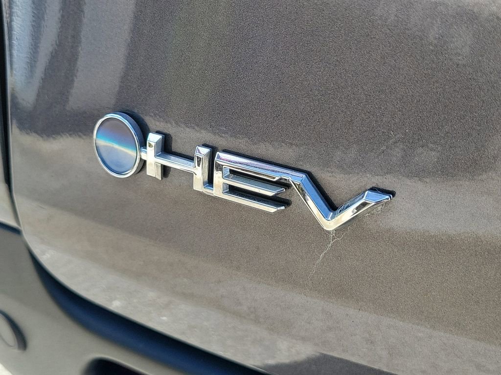Used 2025 Toyota Sienna XLE FWD image 10