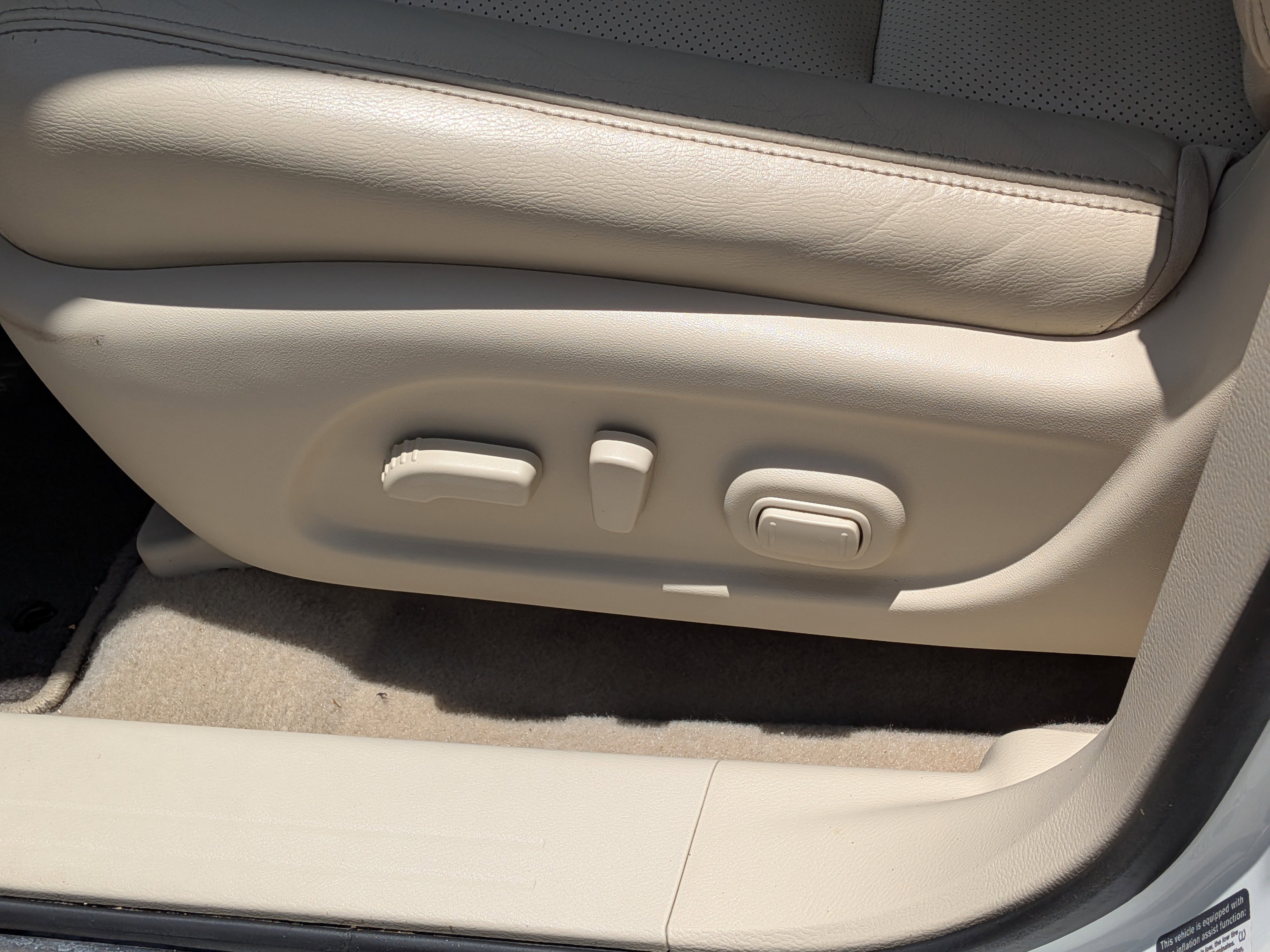 Used 2015 Nissan Murano SL w/ SL Technology Package FWD image 22