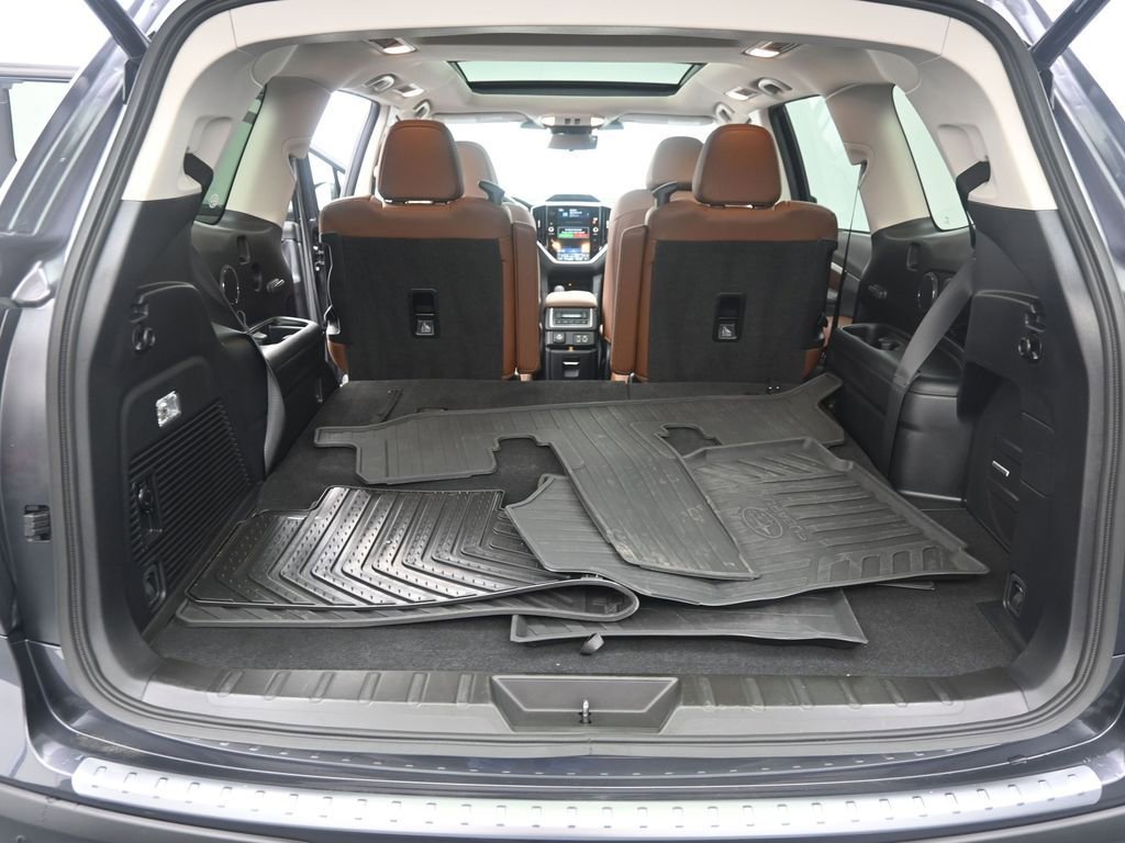 Used 2024 Subaru Ascent Touring image 16
