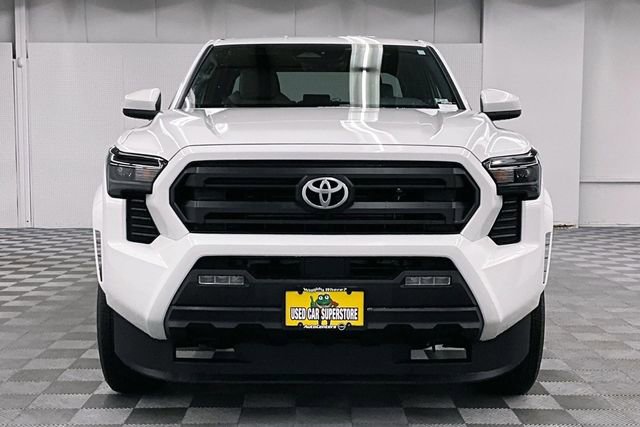 Used 2024 Toyota Tacoma SR5 image 4